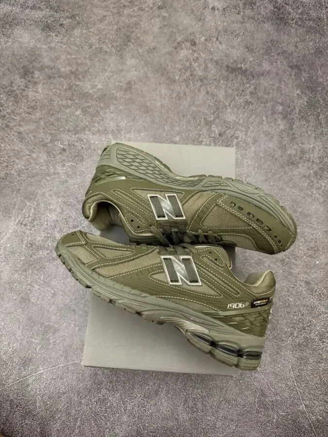 New Balance 1906r Black Cordura Olive 4