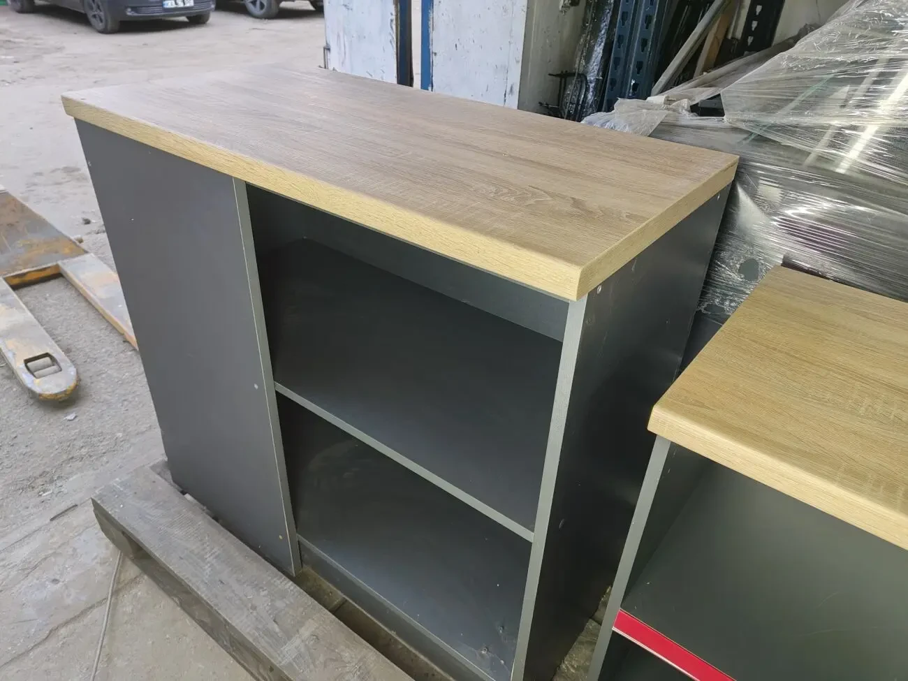 Торгові тумби дсп, тумбочка, тумба дсп, торгові меблі дсп б у 3