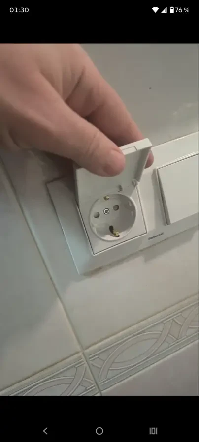 Здається окрема кімната 6