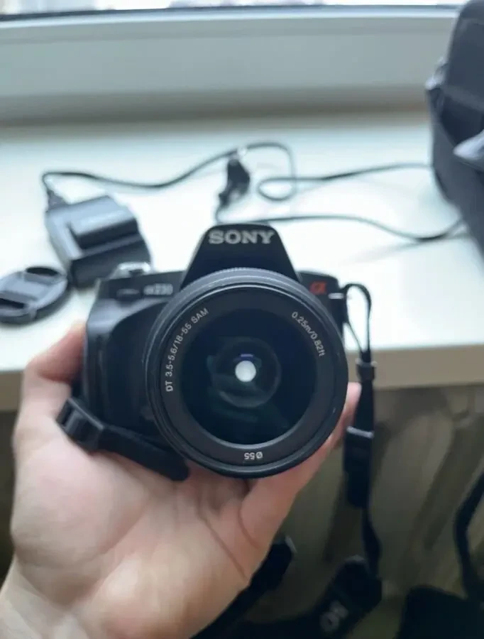 Sony a230 дзеркальний фотоапарат з об'єктивом 18-55мм 3