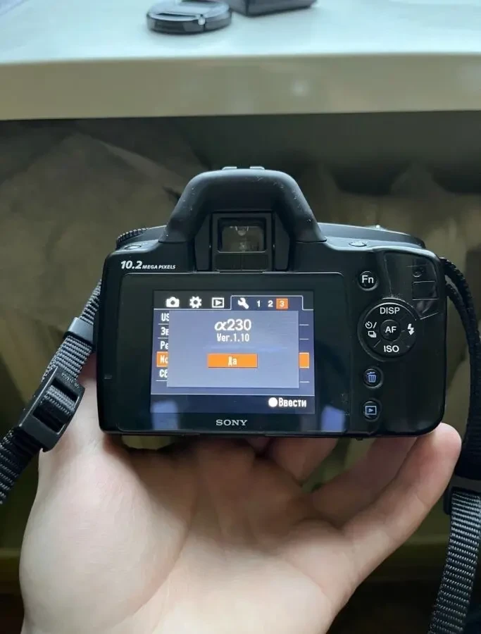Sony a230 дзеркальний фотоапарат з об'єктивом 18-55мм 6