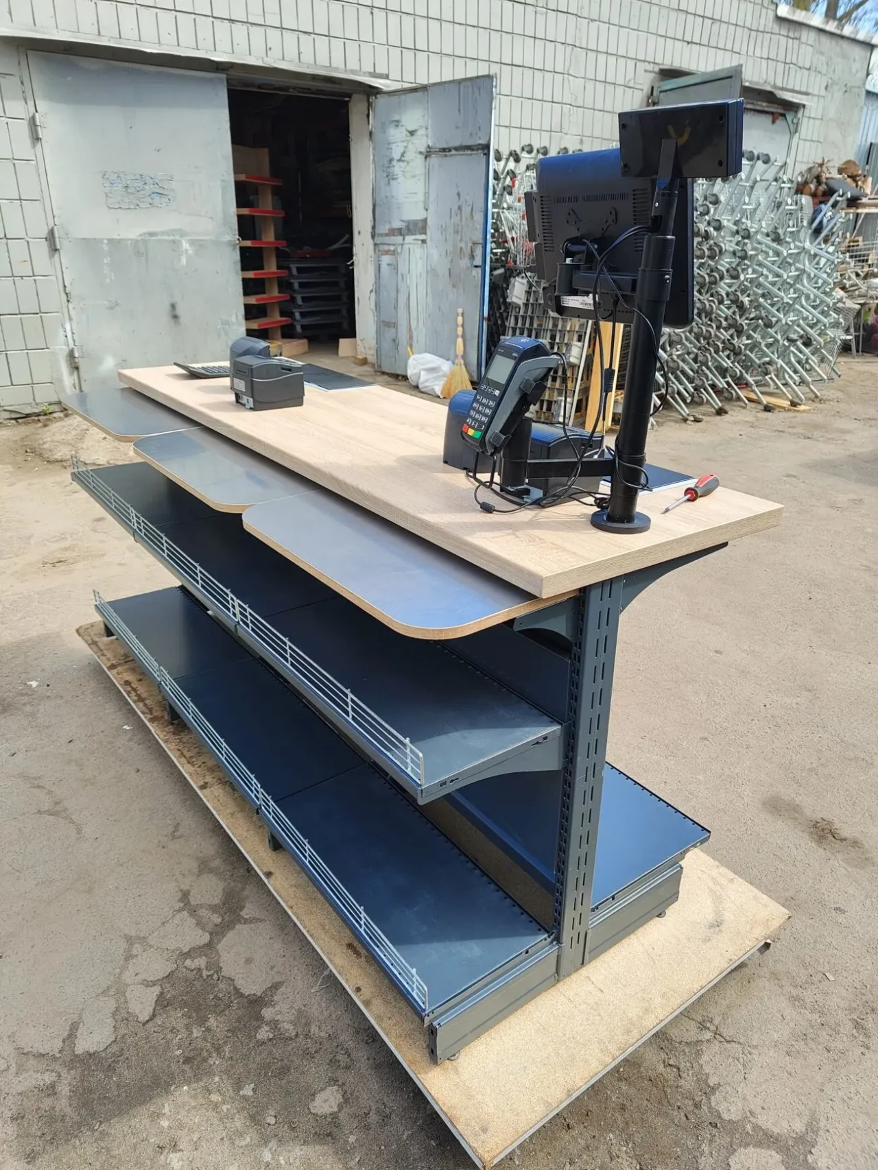 Касова зона, каса, модульний касовий прилавок б у, касовий бок 7