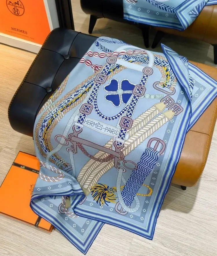 Хустинка Hermess 7