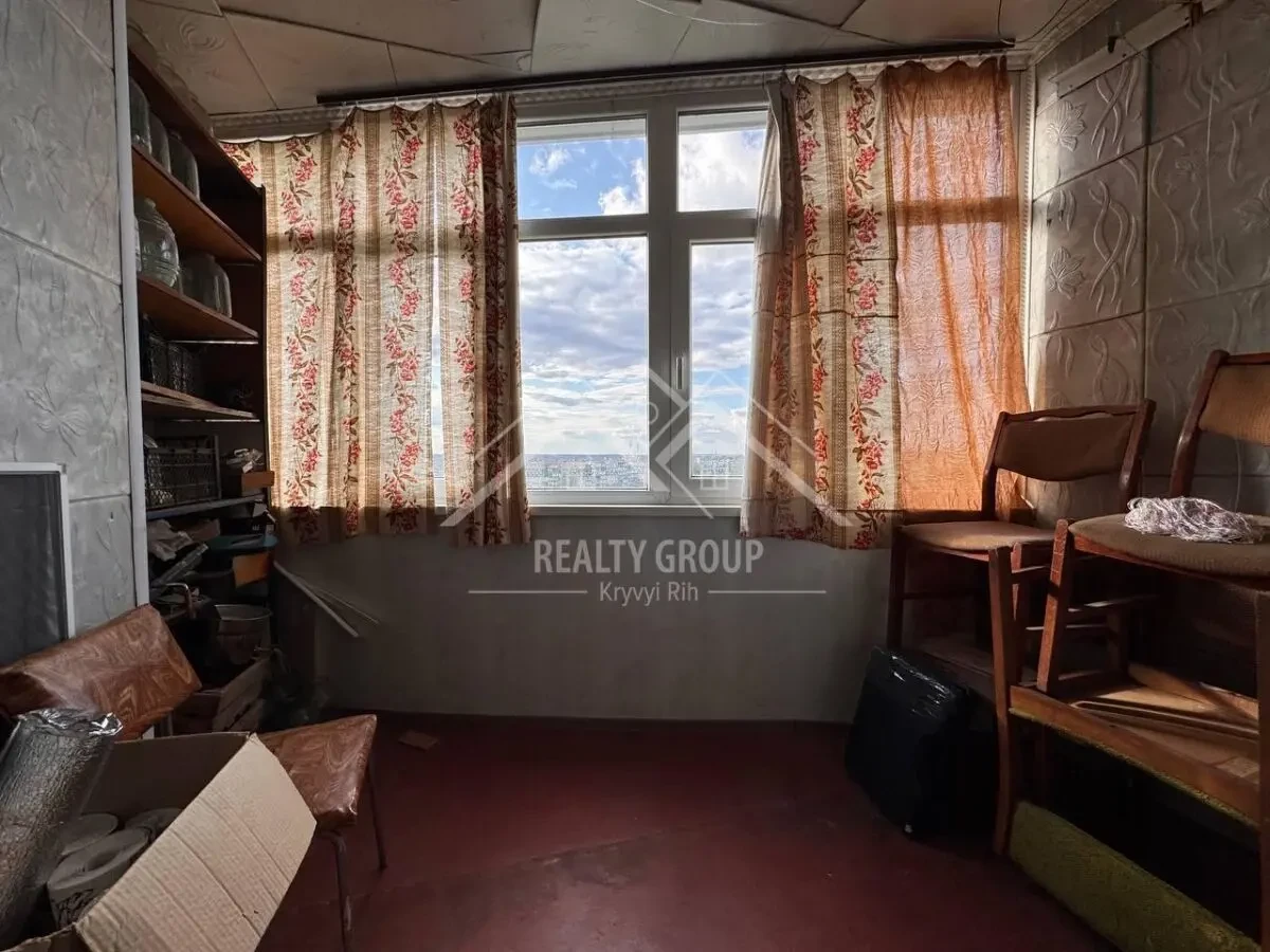 Продається 3-кімнатна квартира покращеного планування на Східному-2 7