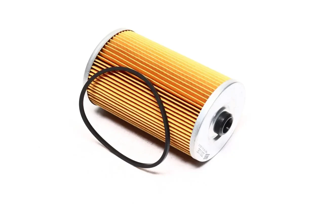 Вилка карданного вала з фланцем і хрестовиною Еталон,ТАТА 8