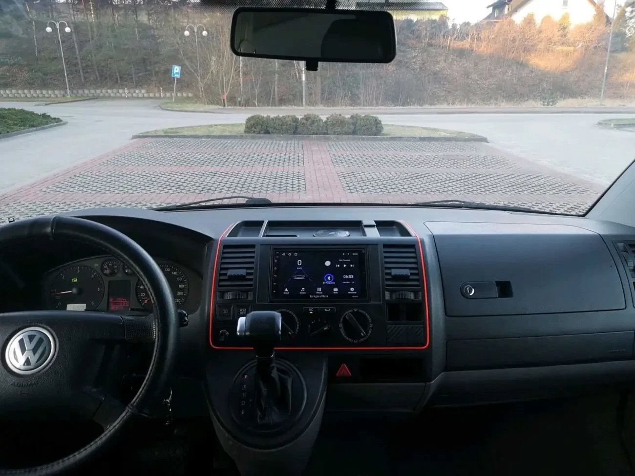 продам Volkswagen Transporter T5 4