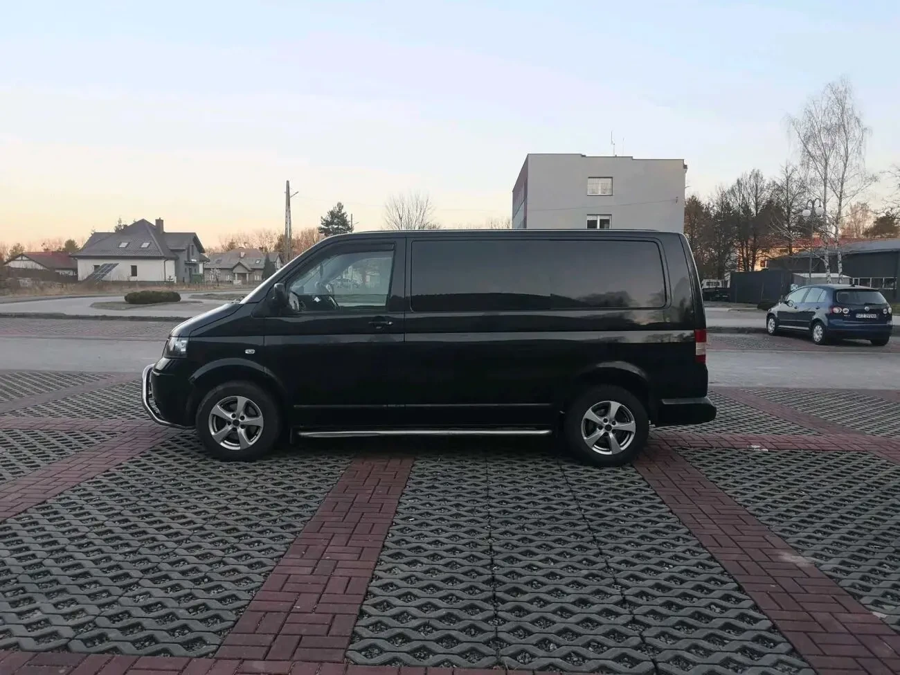 продам Volkswagen Transporter T5 3