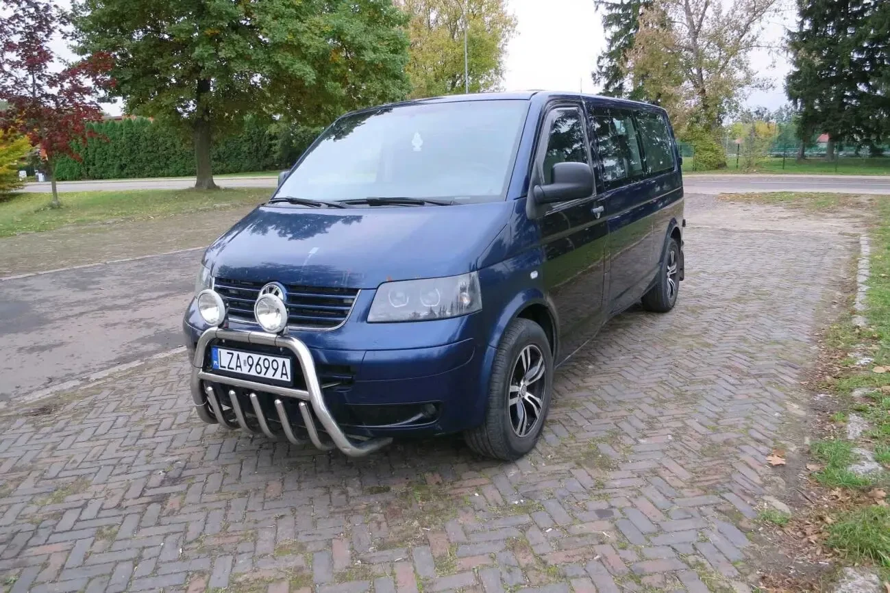 Продам Volkswagen Transporter T5