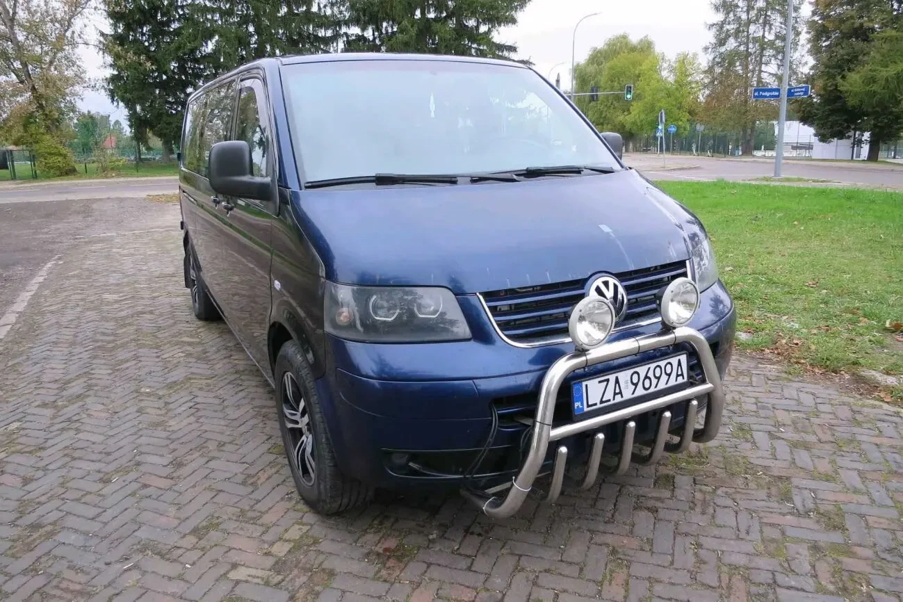 Продам Volkswagen Transporter T5 3
