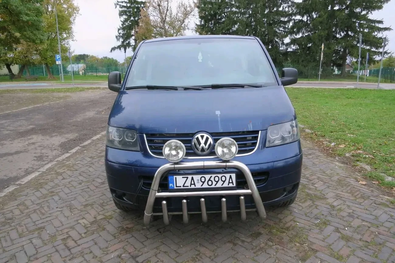 Продам Volkswagen Transporter T5 2