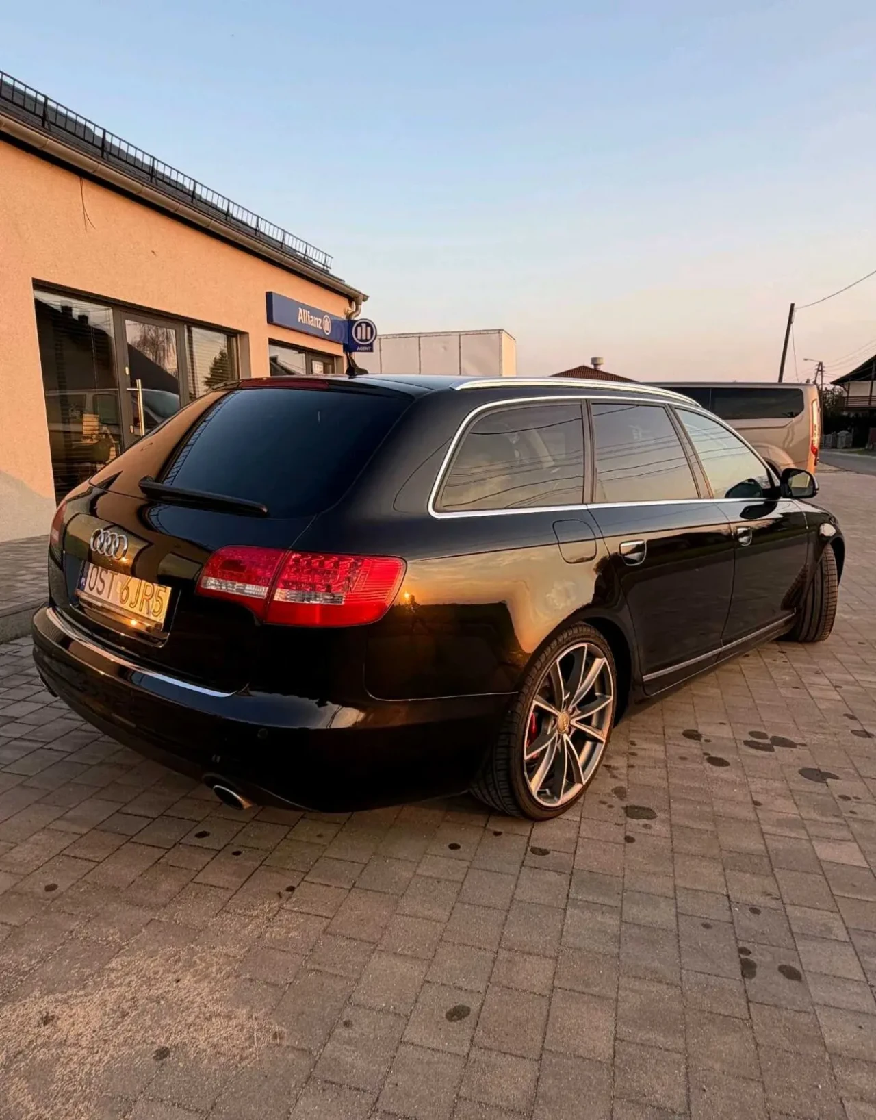 Продам Audi A6 C6 5
