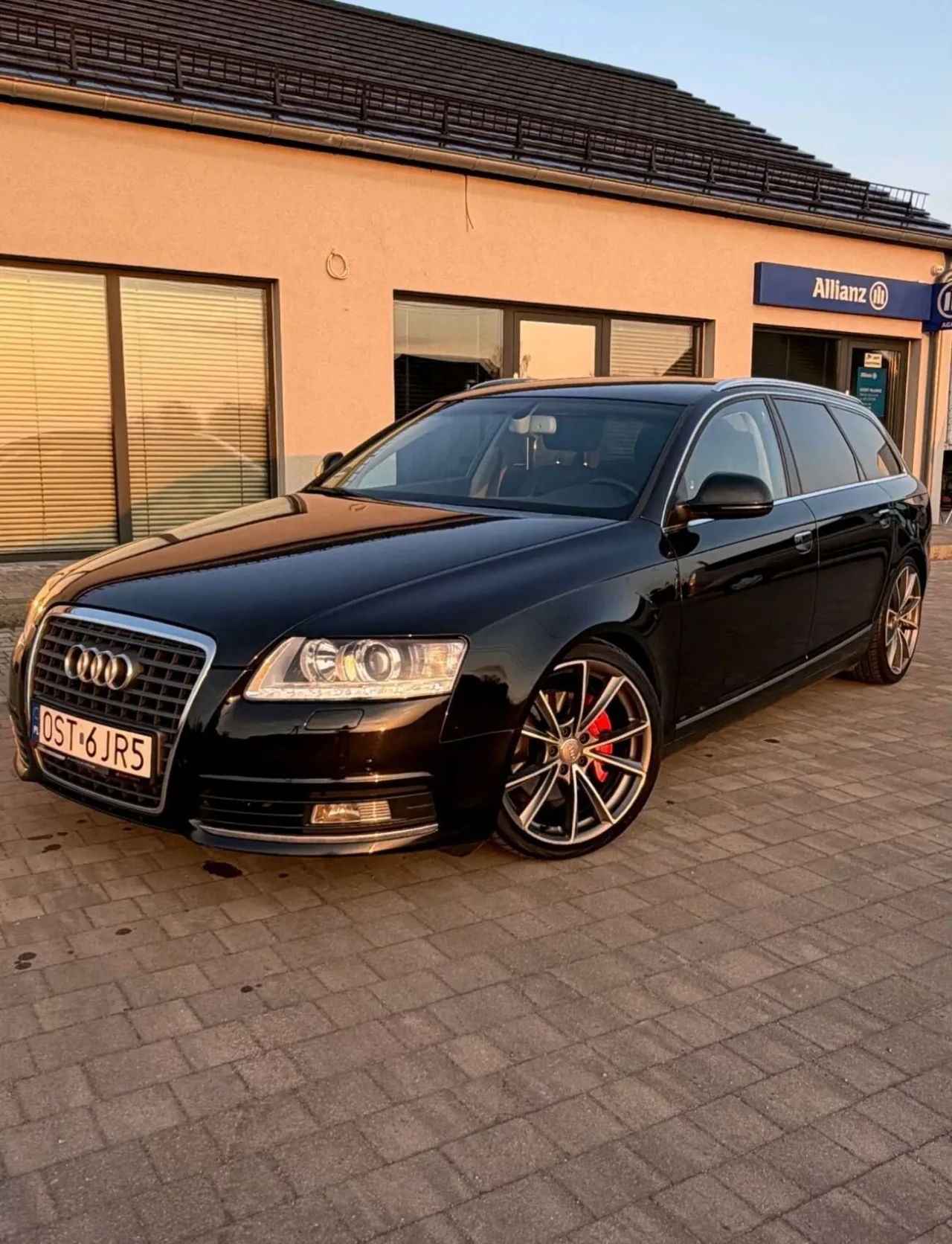 Продам Audi A6 C6 8