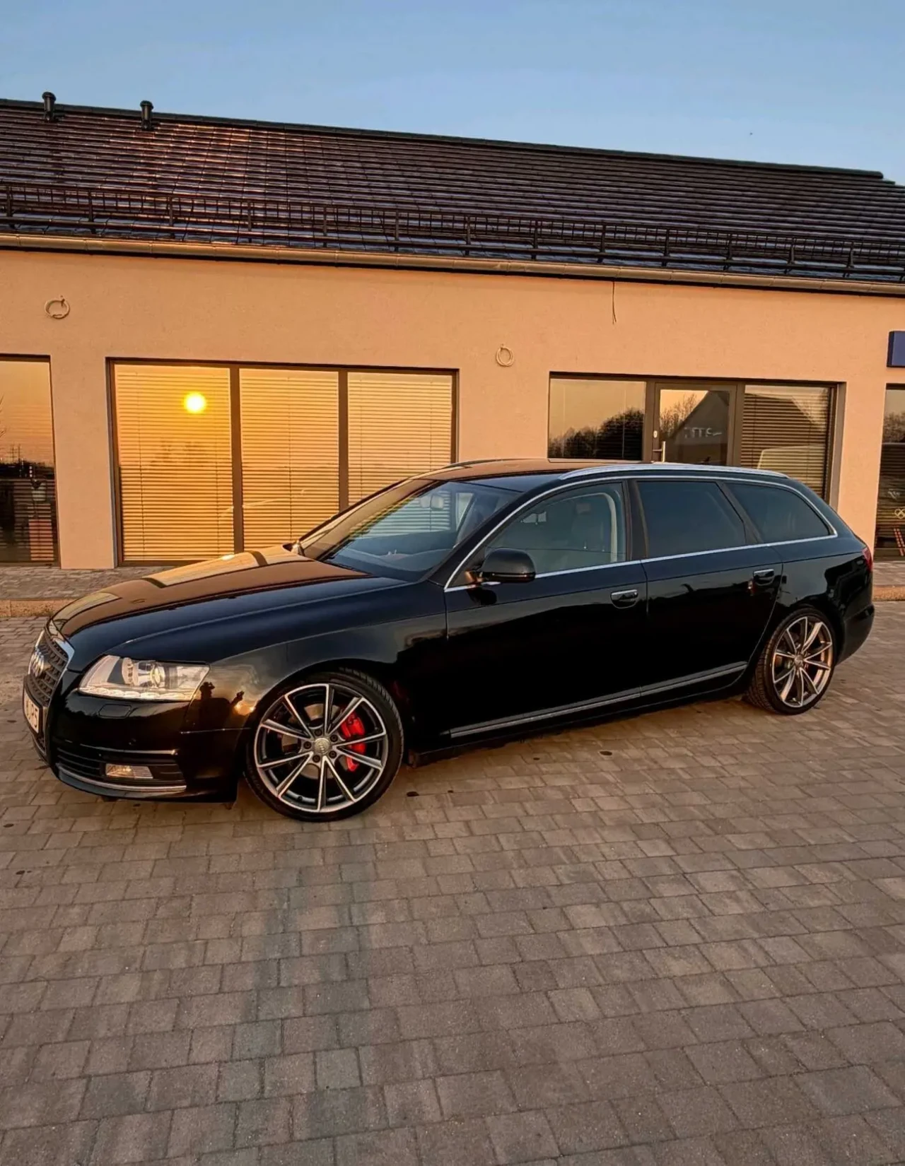 Продам Audi A6 C6 7