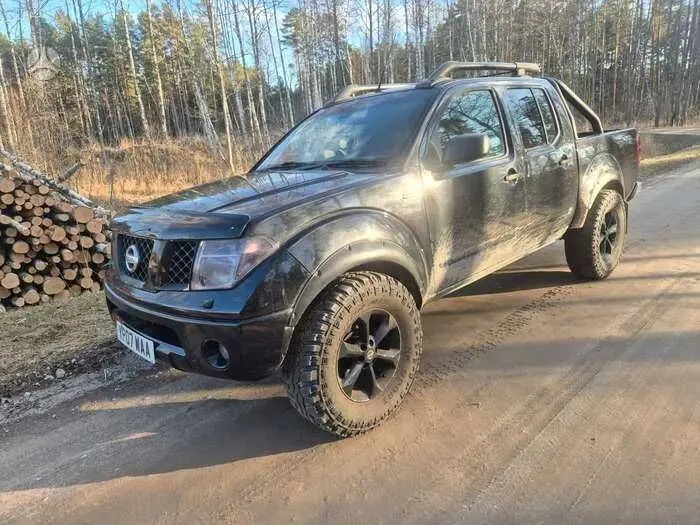 Продам Nissan Navara