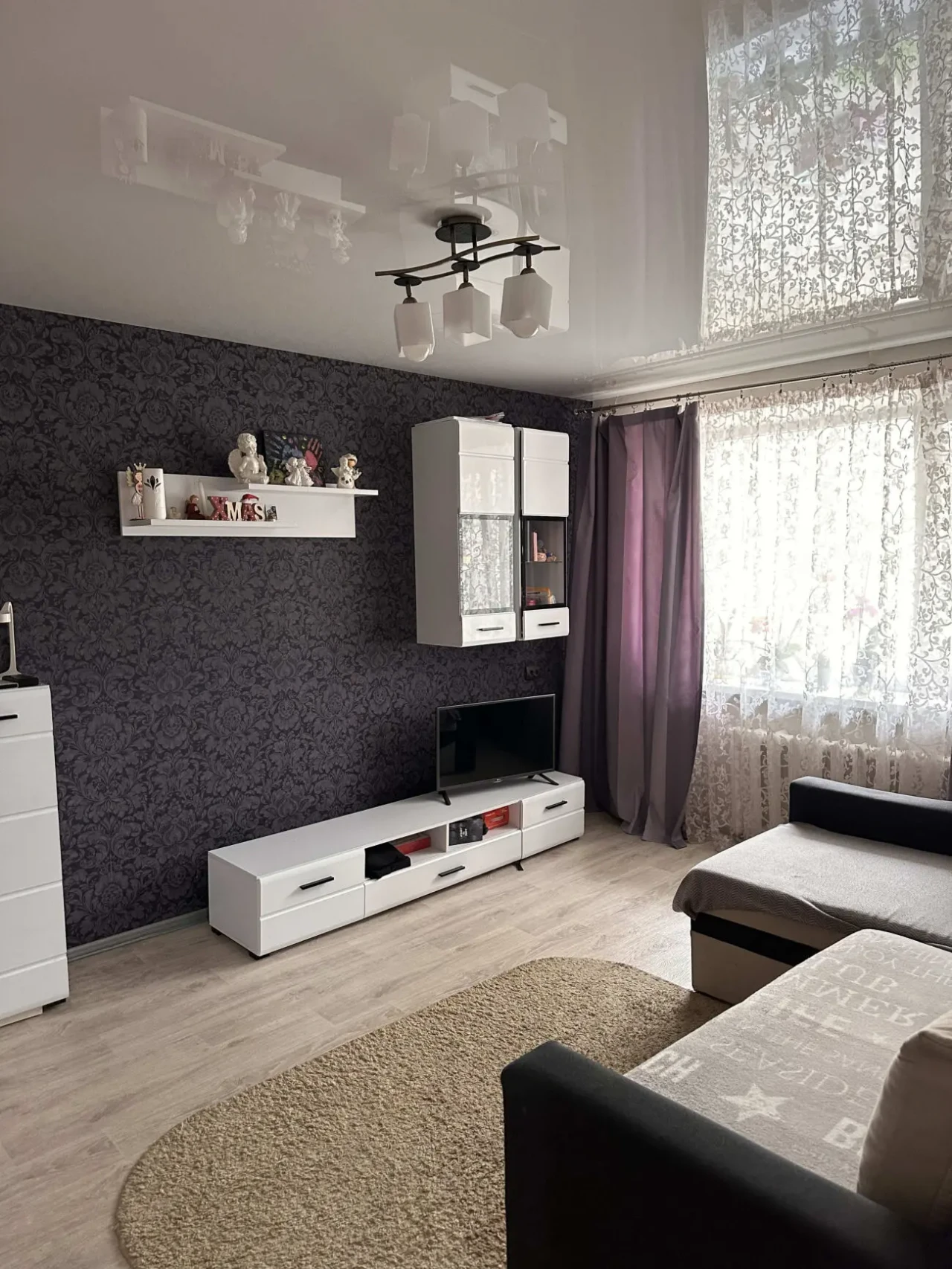 Продам трикімнатну квартиру. Автопарк.