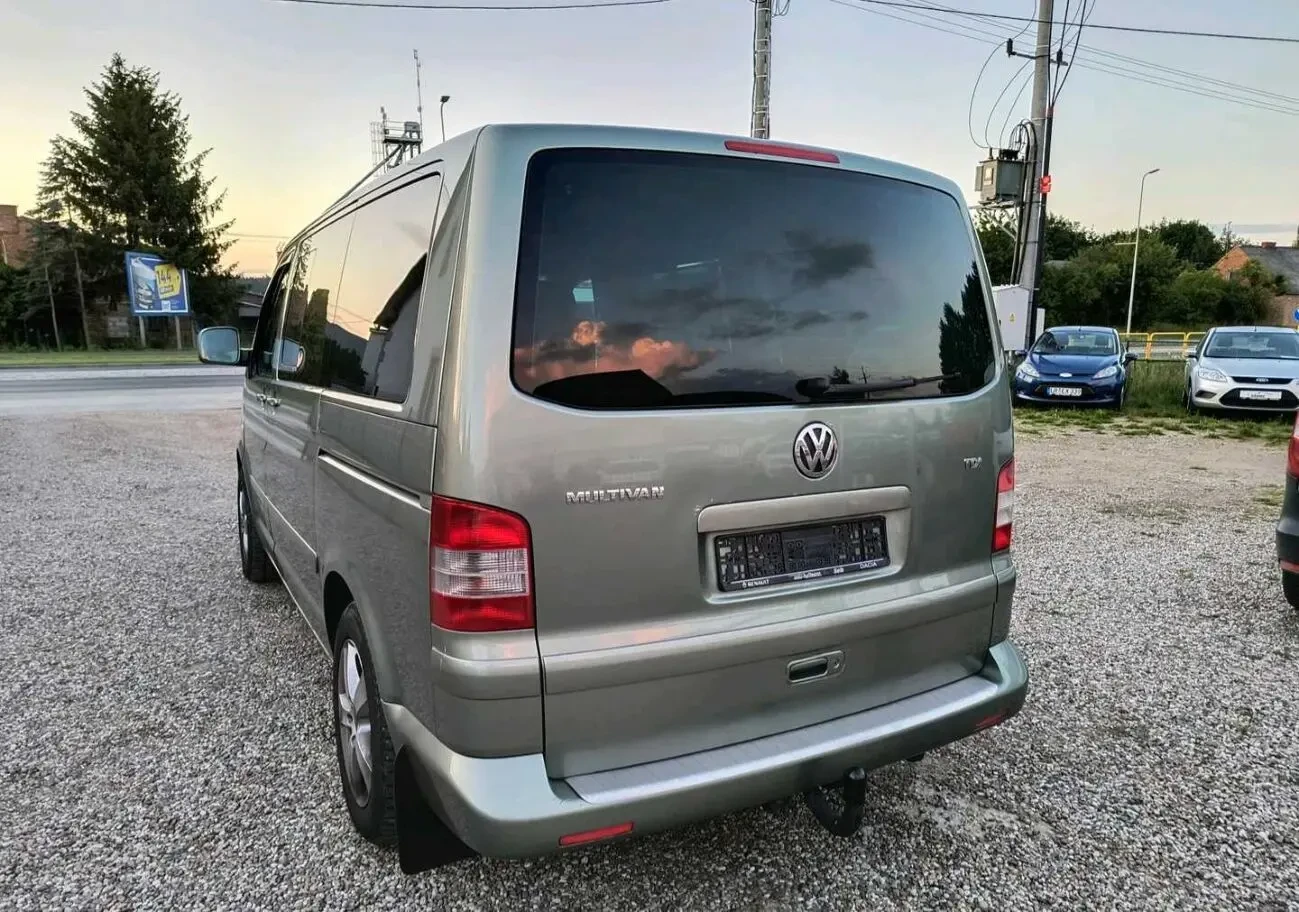 Продам Volkswagen Transporter T5 3
