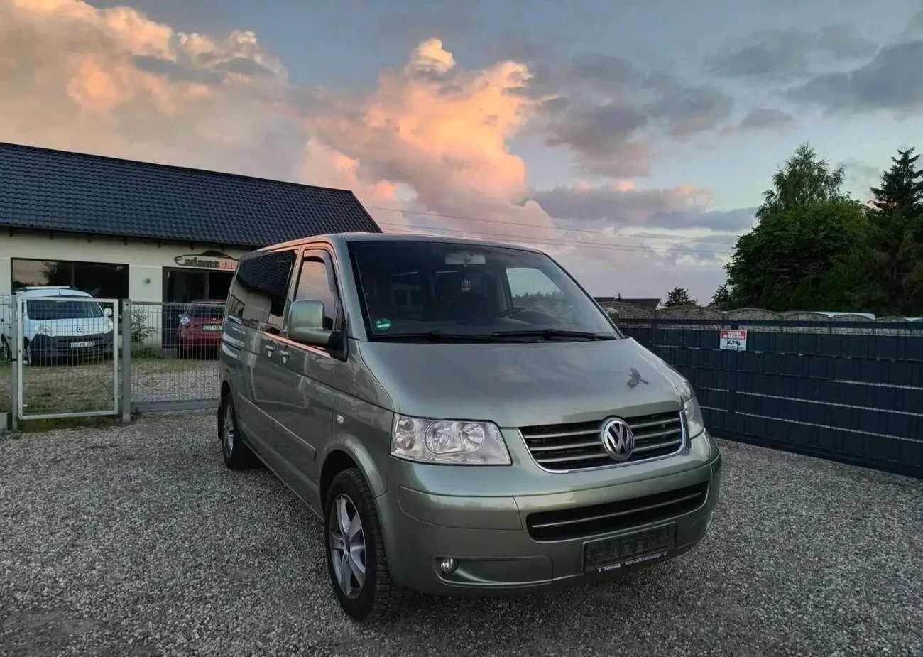 Продам Volkswagen Transporter T5
