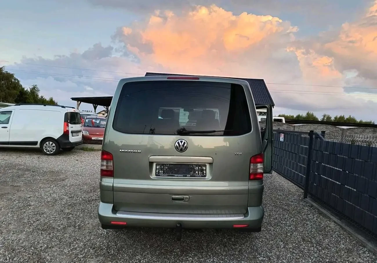 Продам Volkswagen Transporter T5 6