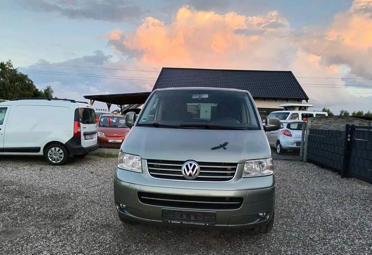 Продам Volkswagen Transporter T5 7