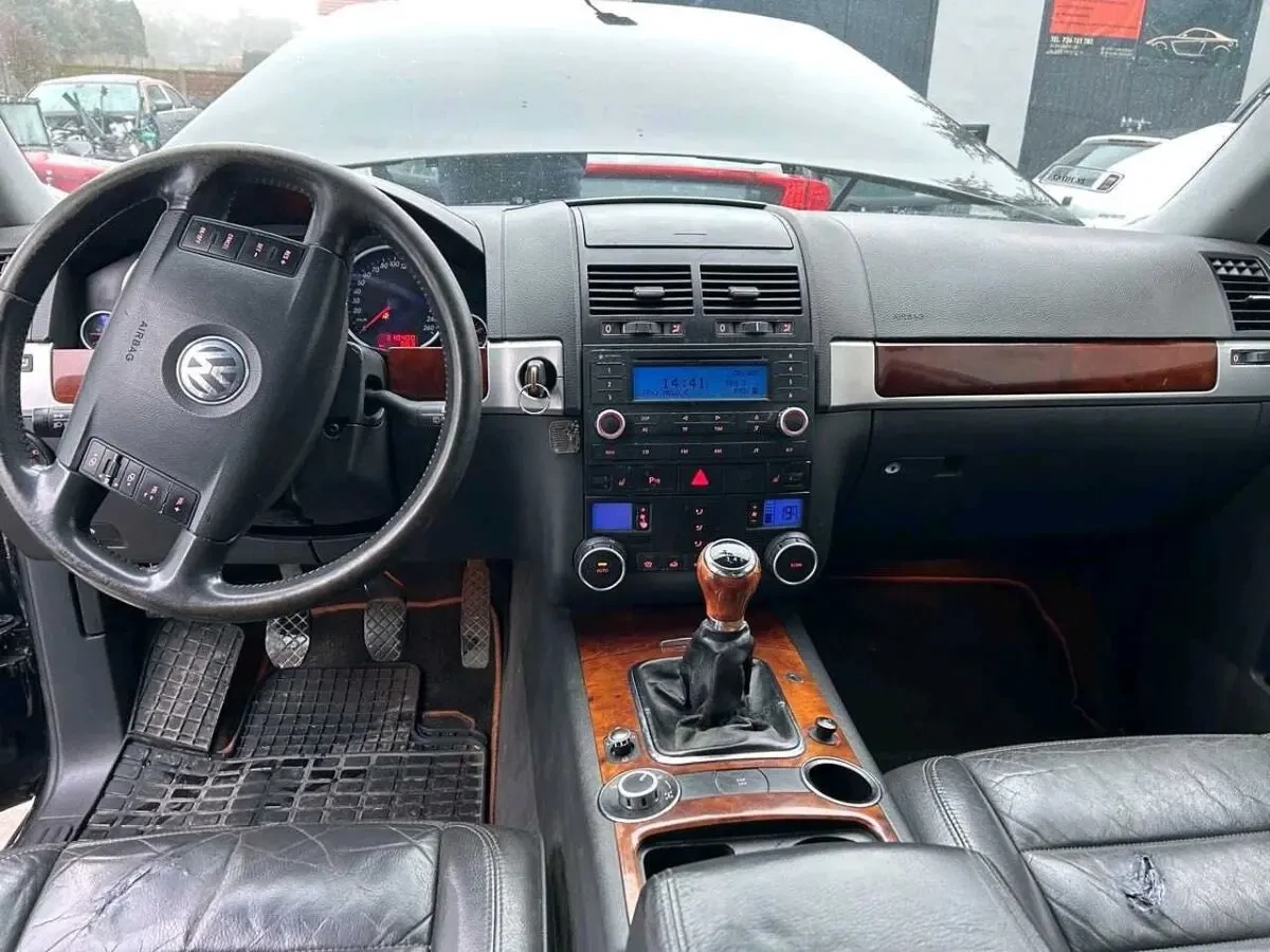 Продам Volkswagen Touareg 6