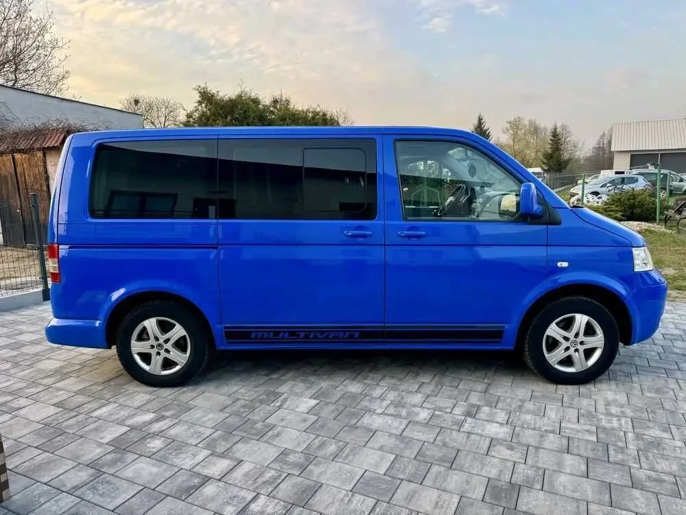 Продам Volkswagen Transporter T5 3