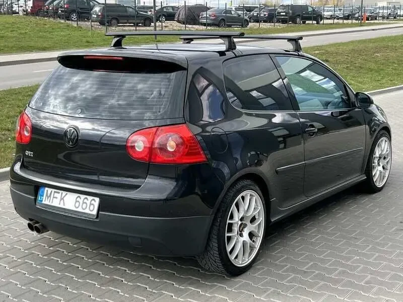 Продам Volkswagen Golf 5