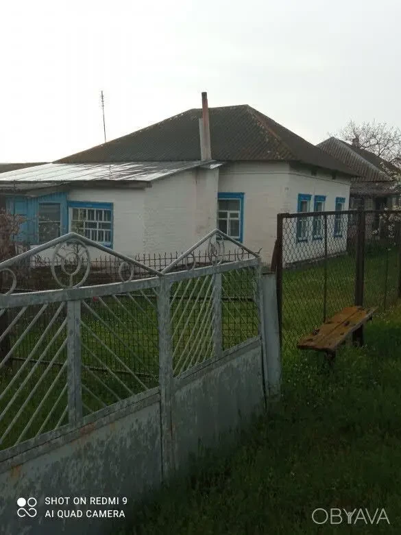 Продам будинок на березі Дніпра власний берег 25 соток землі