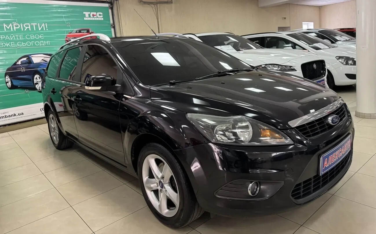Ford Focus 1.6Duratec 16V 5МКПП 2010 р.в. (100 к.с.) 5