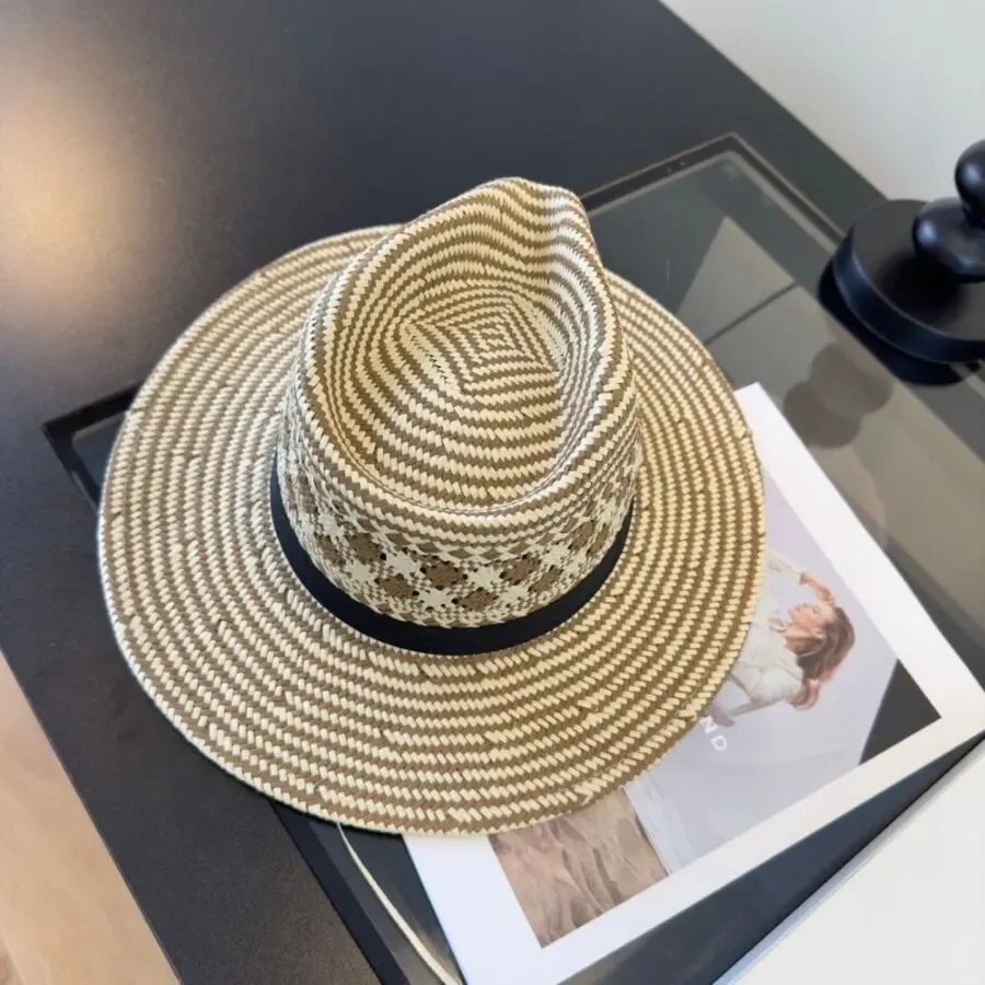 Капелюх Chanell 5