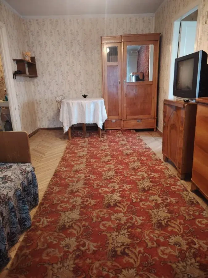 Довгострокова оренда 2к квартира 7 хв М Бот Сад Вартових Неба 47 3