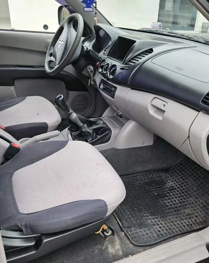 Авто для ЗСУ mitsubishi L200 2,5 D 8