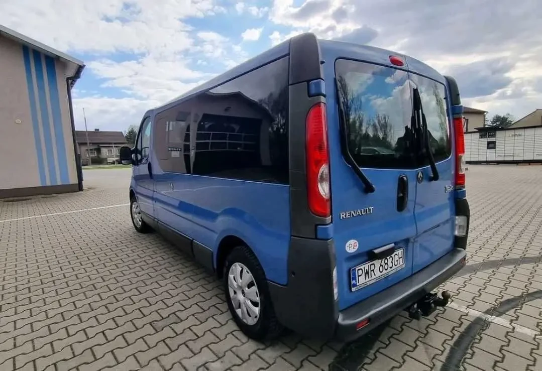 Авто для ЗСУ Renault Trafic 2,0 D 3