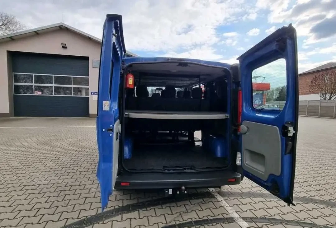 Авто для ЗСУ Renault Trafic 2,0 D 8