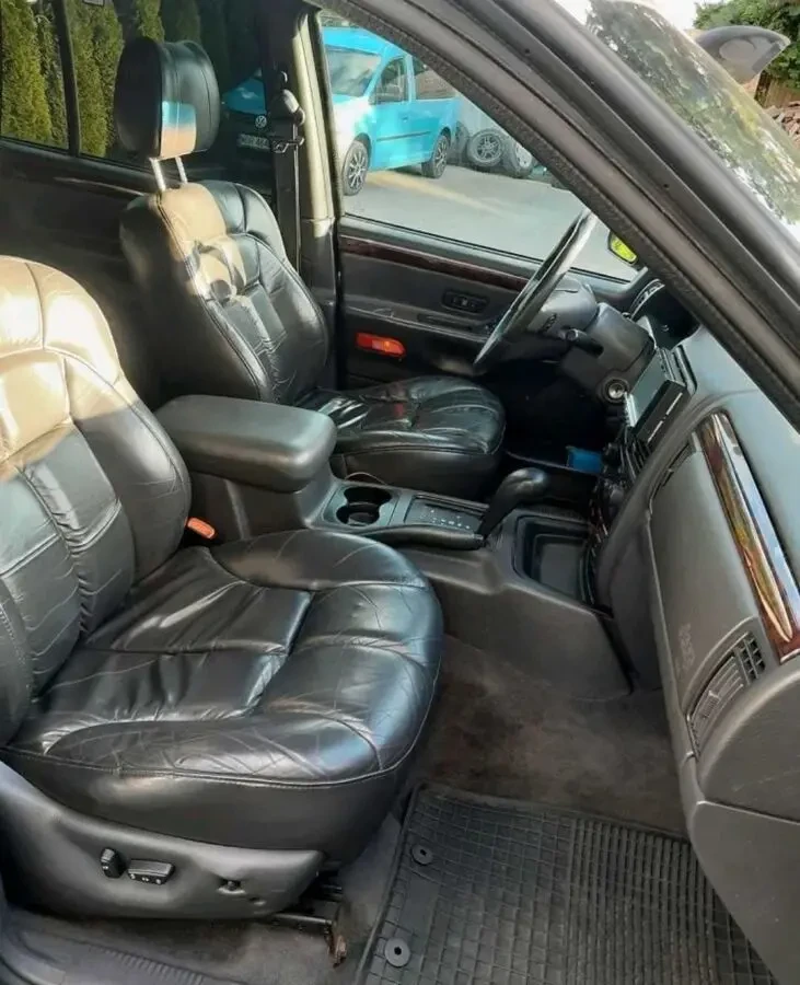 Авто для ЗСУ jeep grand cherokee 3,0 D 6