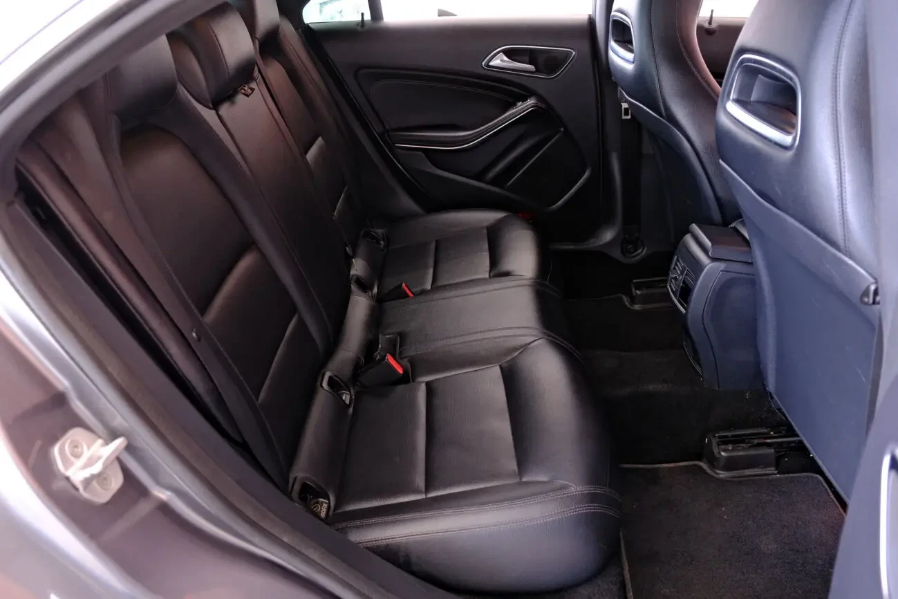 Mercedes-Benz CLA-Class 9