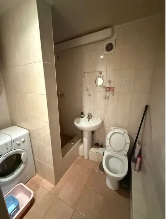 Продаётся уютная и светлая 2-комнатная квартира в популярном районе 3