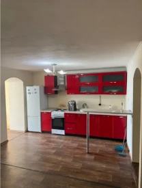 Продаётся уютная и светлая 2-комнатная квартира в популярном районе