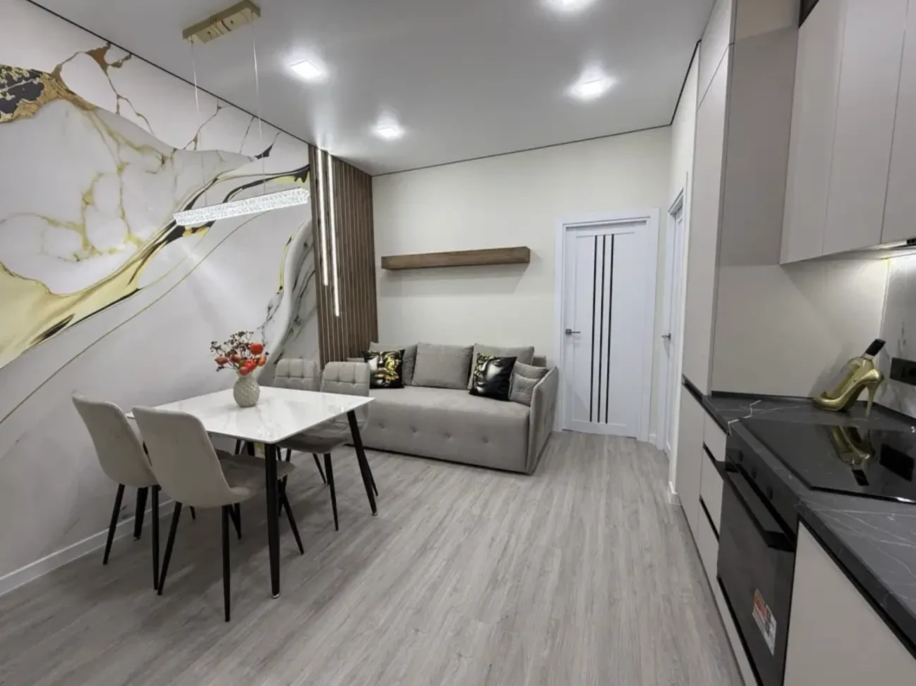 2 комнатная квартира в ЖК Счастливый 3