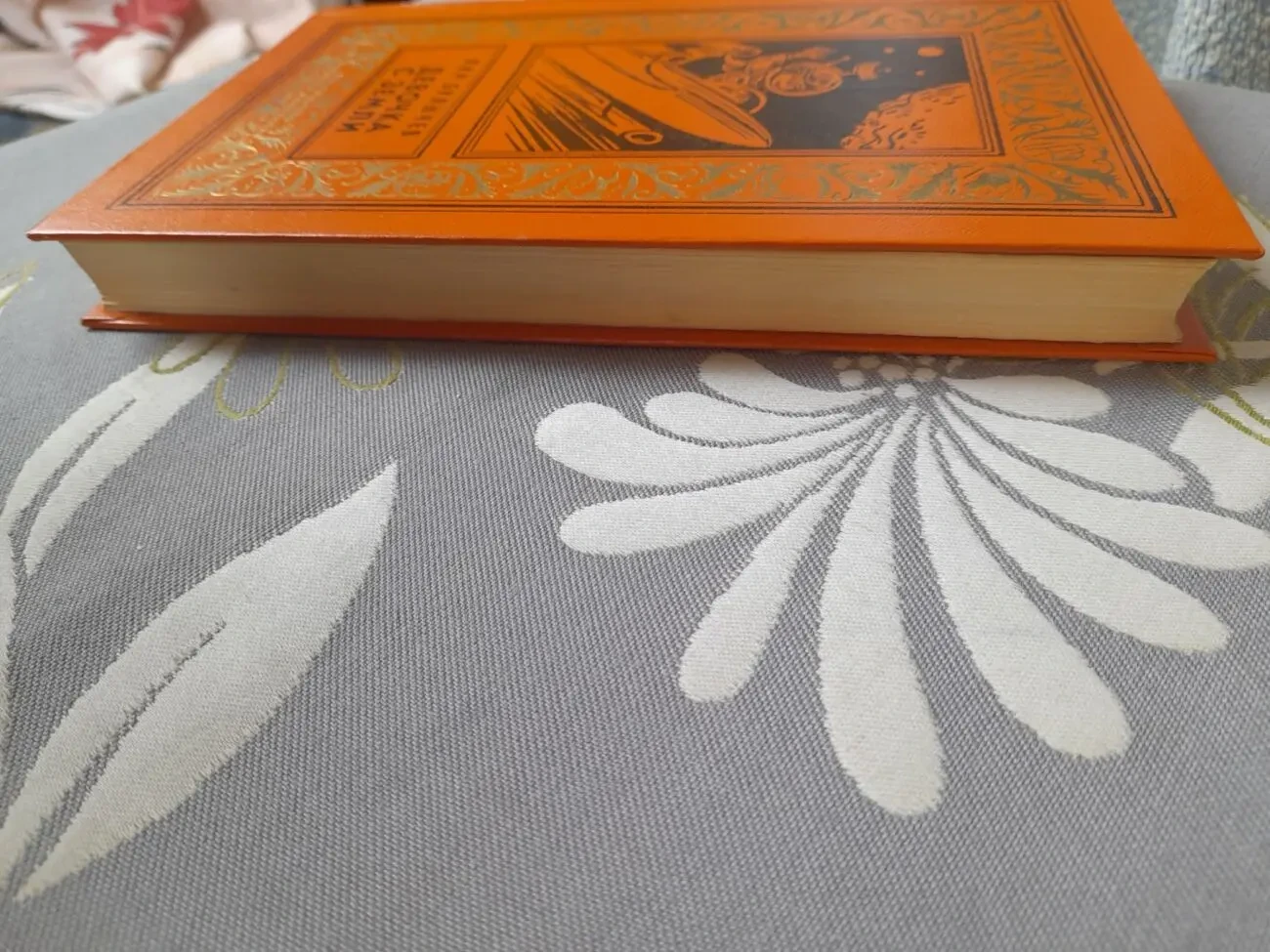 Кир Булычев  Девочка с Земли БПНФ рамка библиотека приключений фантас 10