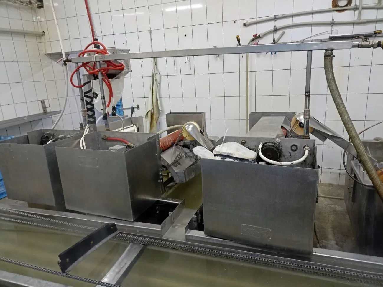 Лінія очищення оболонки з рециркуляцією води DAT-Schaub RS 800mm-4 10