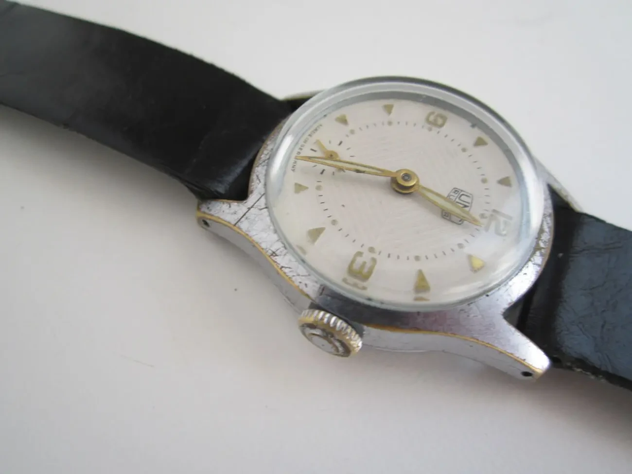 Часы мужские UMF Ruhla ГДР 7