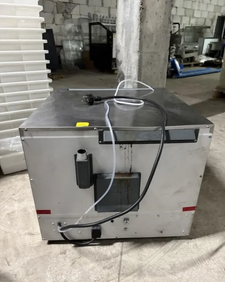 Конвекційна піч Unox Arianna XFT 135