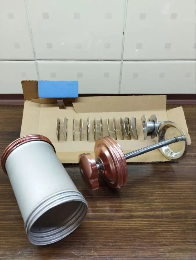 Винтажный пресс для печенья Mirro 2