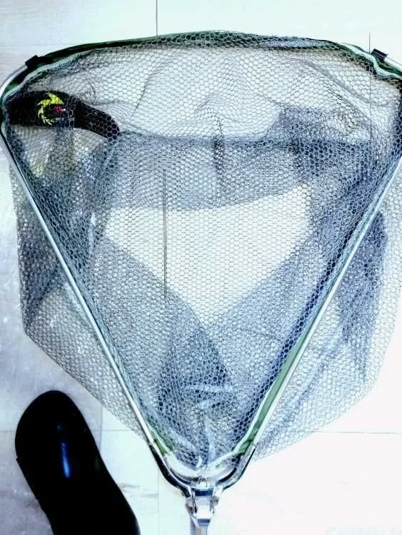 Складной Прорезиненный карповый подсак Weida 3,00метра 9