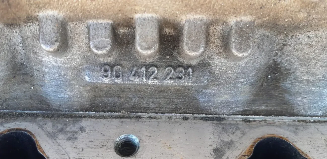 90400037Распредвал x25xe Opel Vectra Калібра Омега б 4