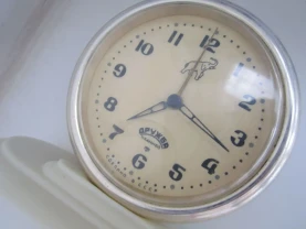 Будильник настольный СЛАВА Слон СССР 17