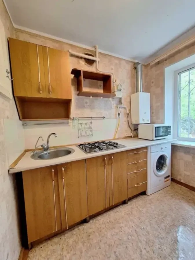 Продажа 2к квартиры, пр-т О. Поля, район ТЦ Славутич 2