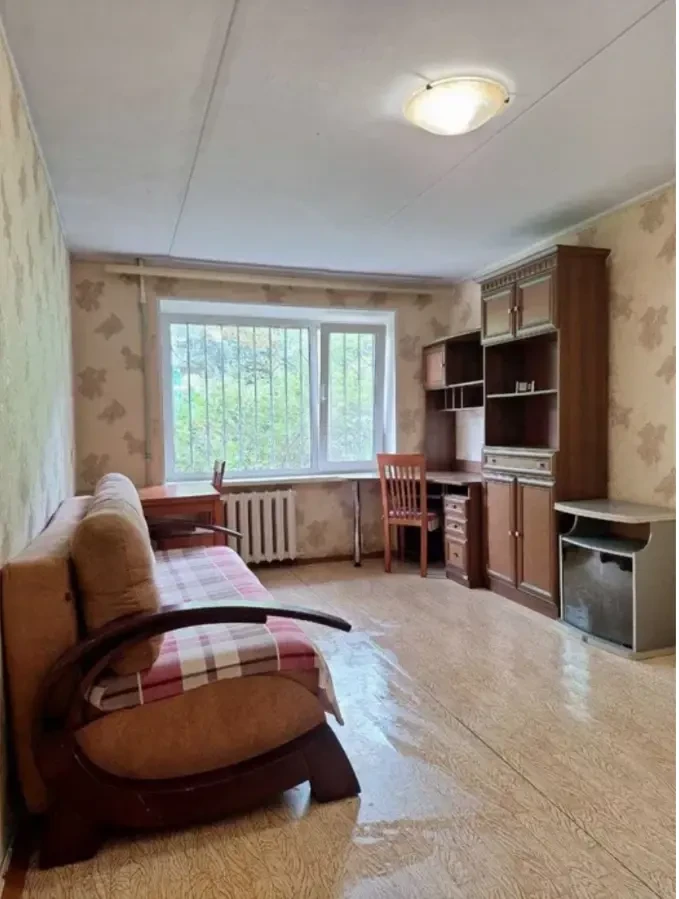 Продажа 2к квартиры, пр-т О. Поля, район ТЦ Славутич 4