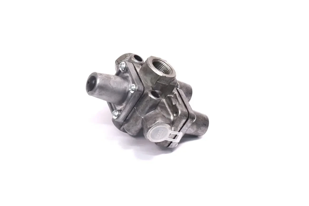 Насос водяний ВАЗ 2101-07 (Помпа) 10