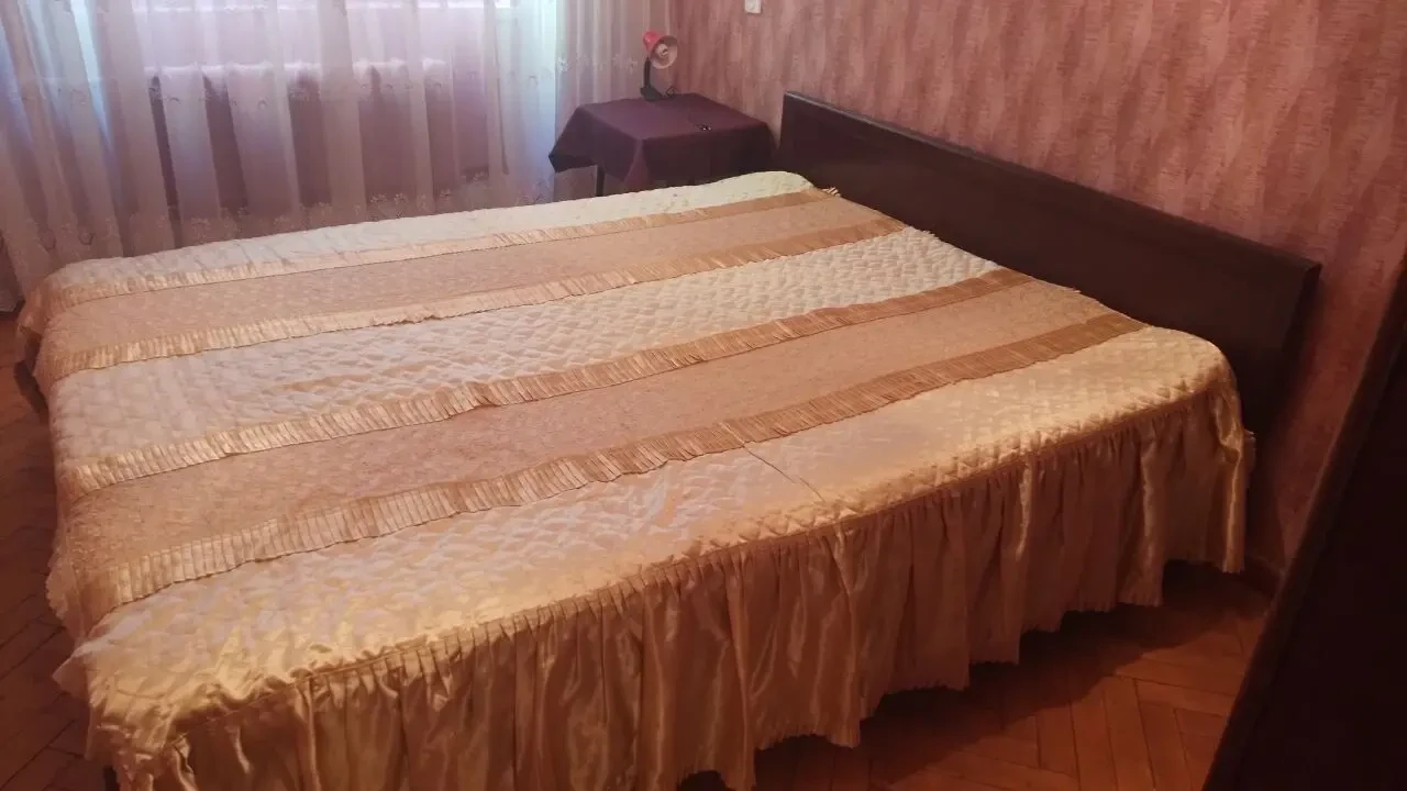 Сдам 2-х комнатную квартиру на Черемушках ул.Евгения Танцюры 6